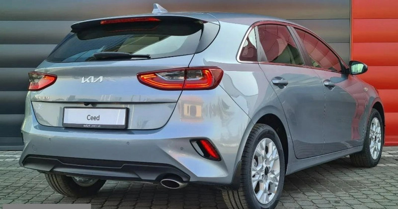 Kia Ceed cena 104290 przebieg: 10, rok produkcji 2024 z Łódź małe 497